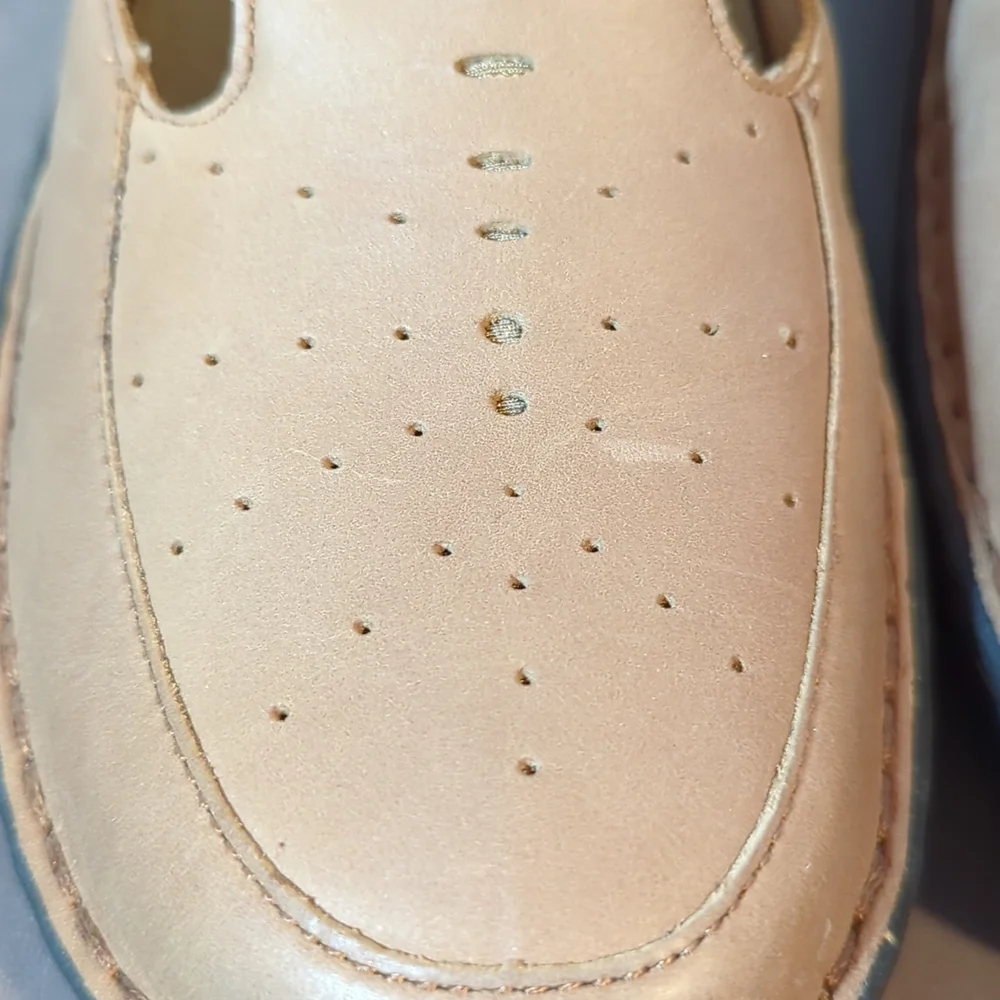 Drew Amelia Women Tan Shoes Size 8W - Picture 10 of 12